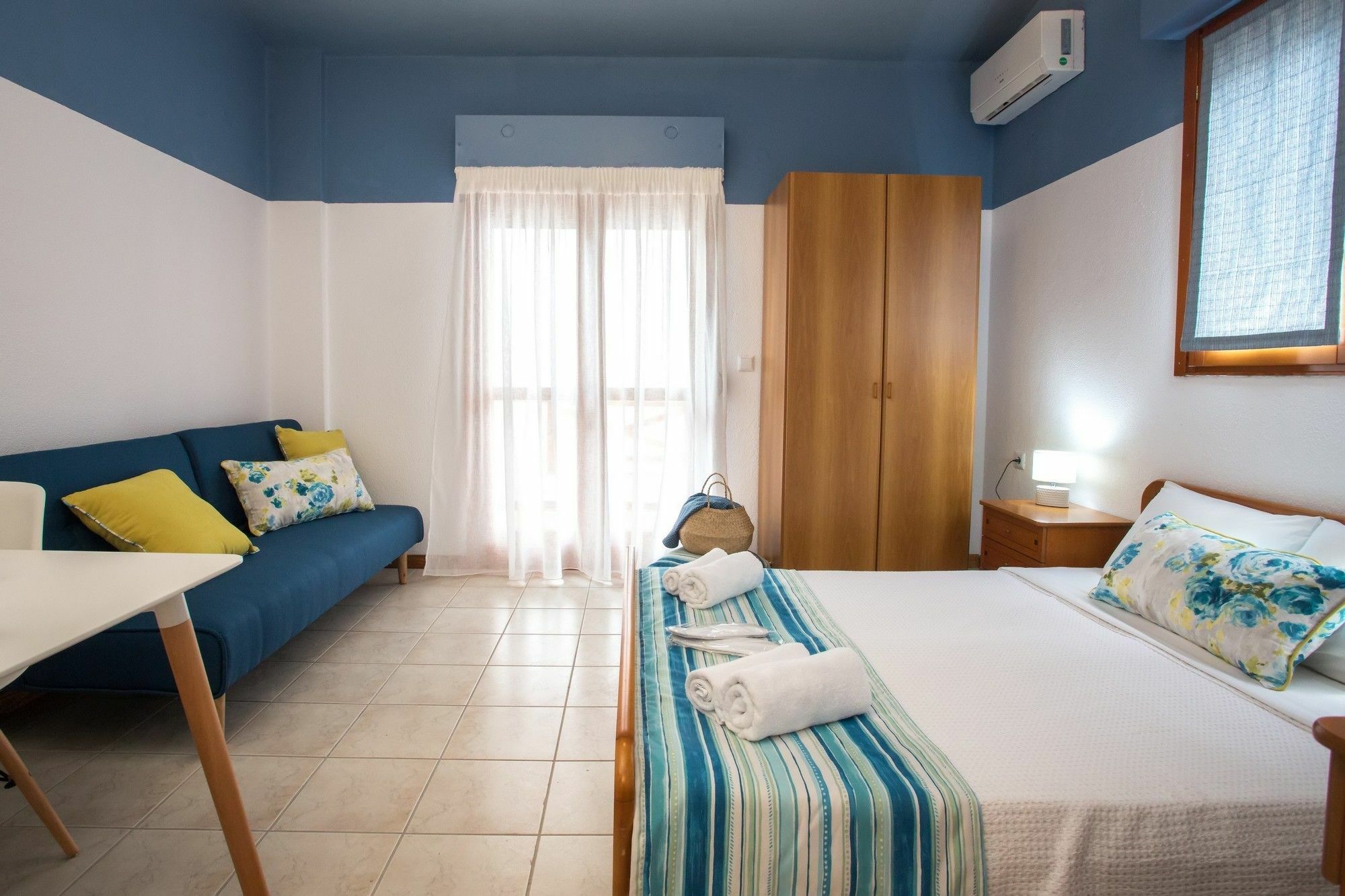 St.John Village Apartments Skála Foúrkas エクステリア 写真
